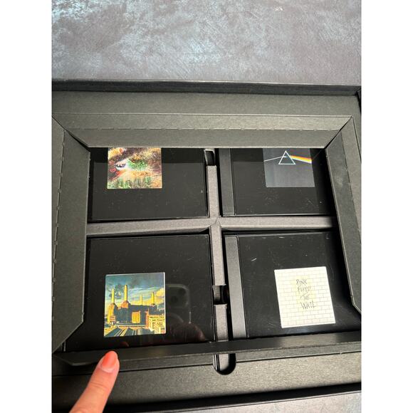 Pink Floyd Sine On Collector's Box Set Book, CDs, Postcards Complete - Picture 8 of 10